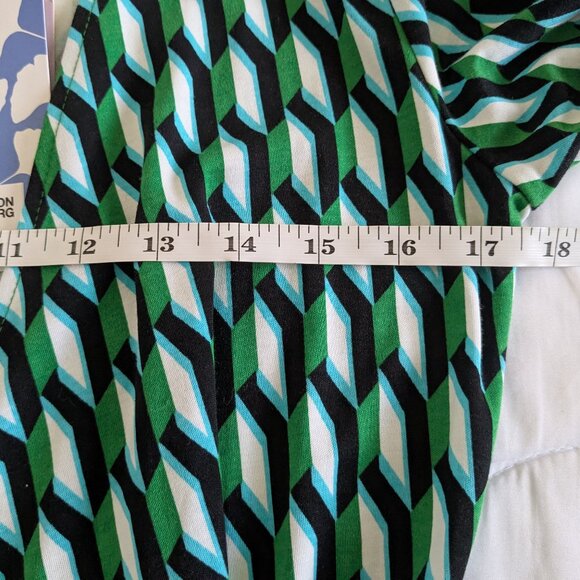 DVF Diane Von Furstenberg X Target Dress Small Green Geometric MIDI Wrap NWT - Picture 9 of 10